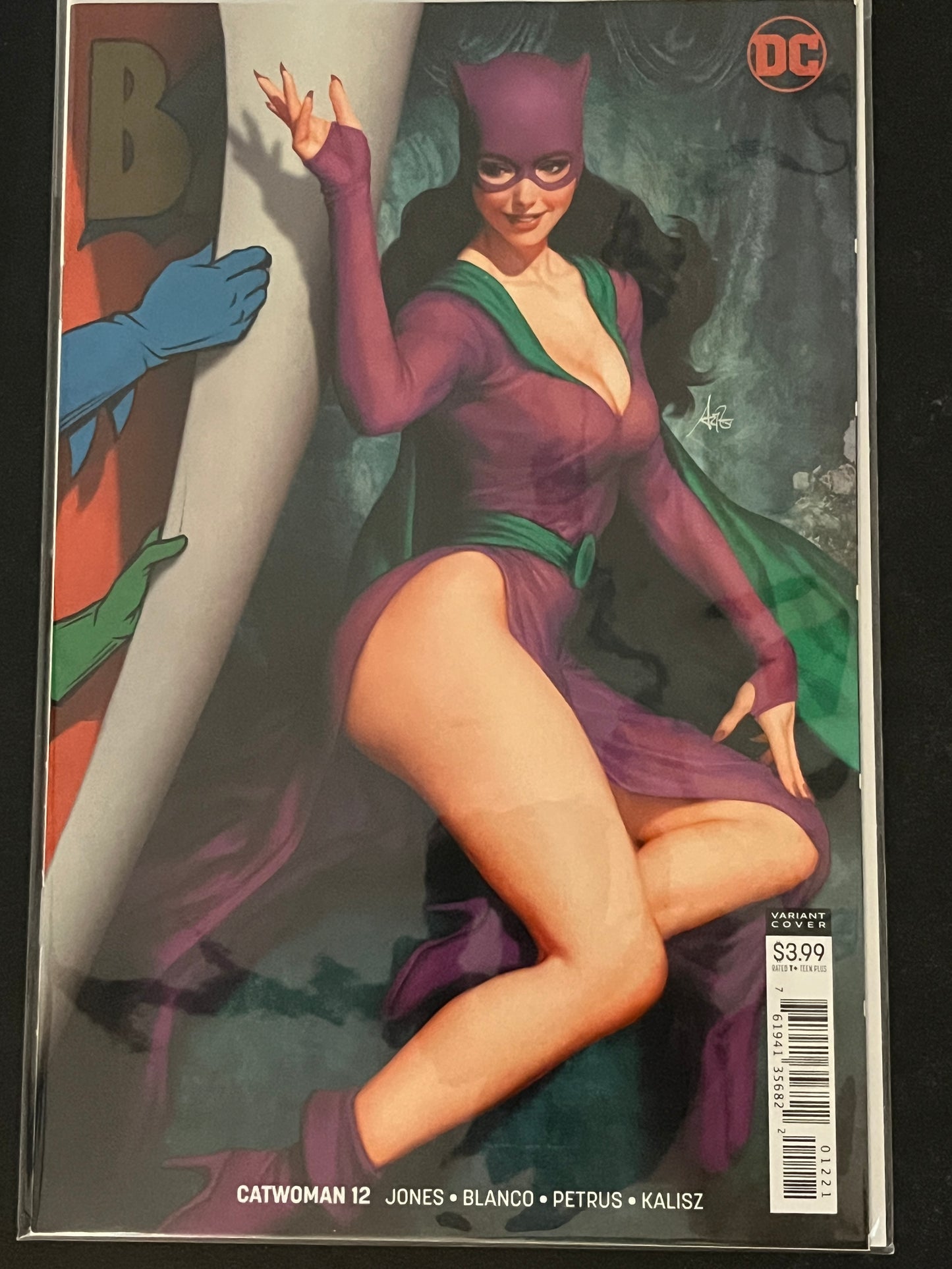Catwoman 12 High Grade