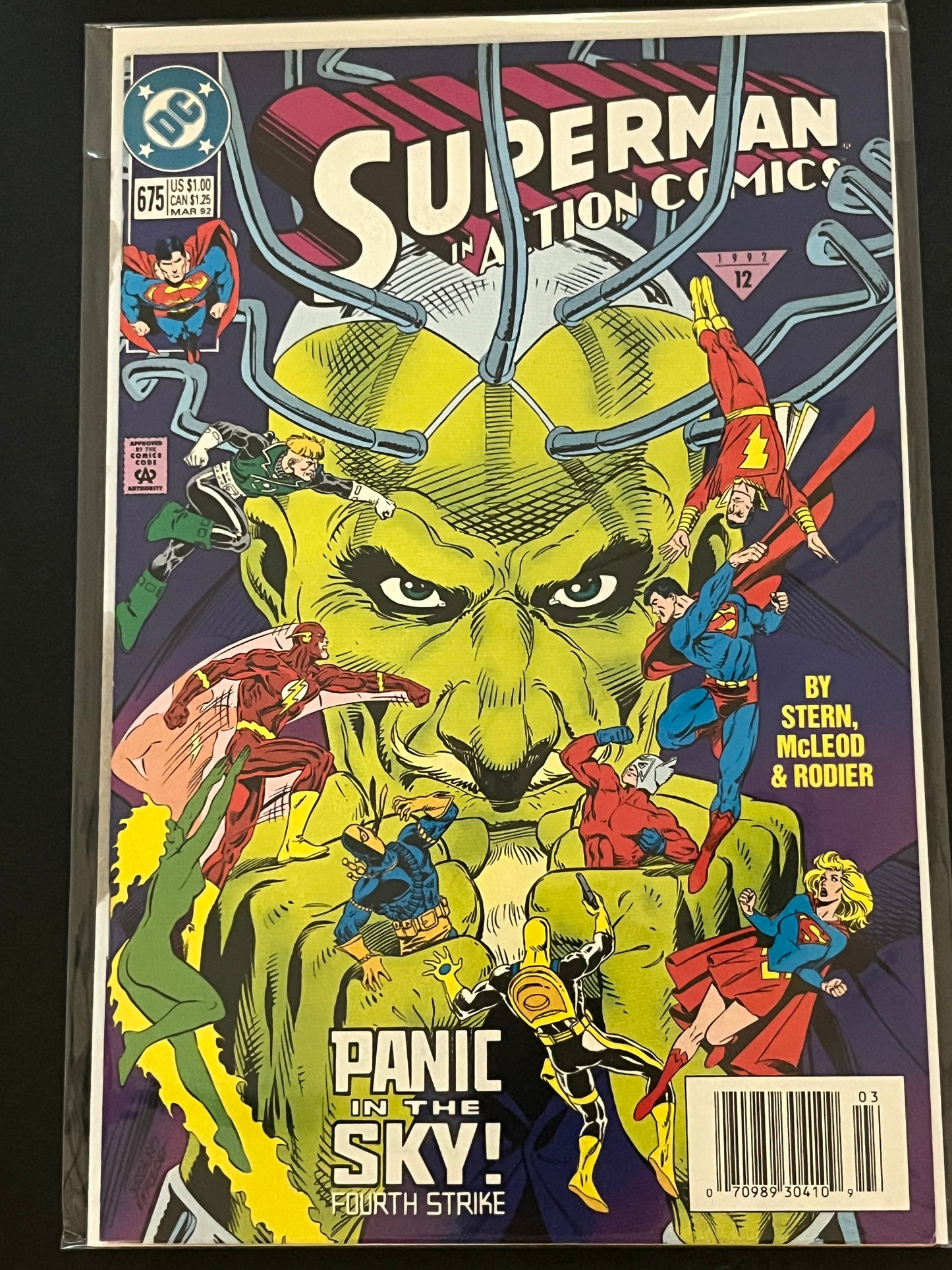 Action Comics 675 High grade