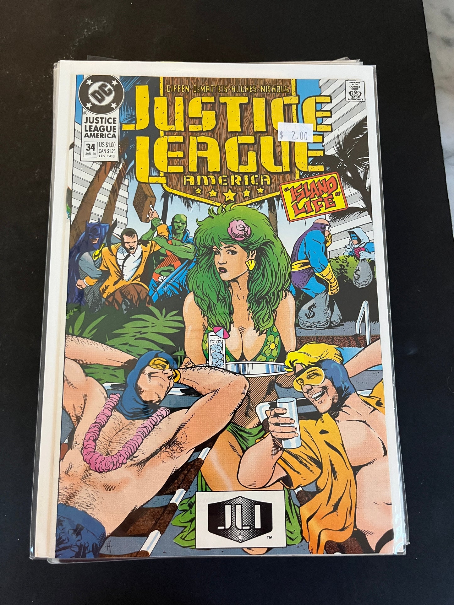 Justice League International / America  34  NM