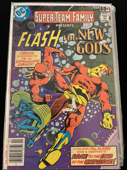 Super-Team Family 15 F/VF