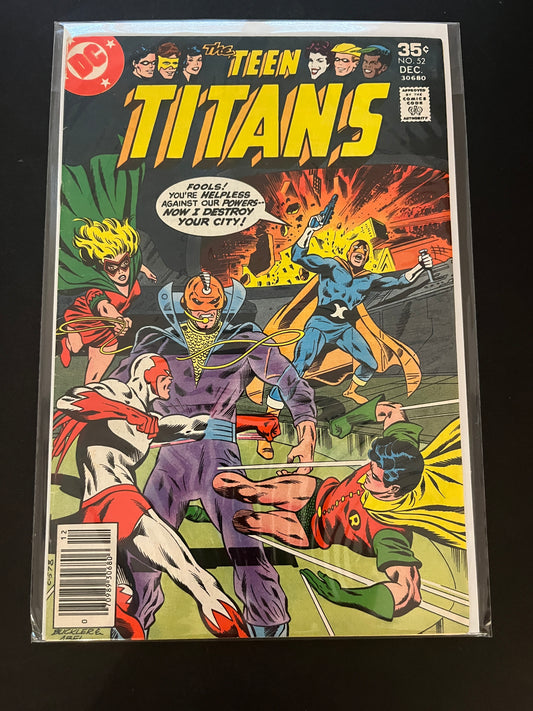 Teen Titans 52 Mid Grade