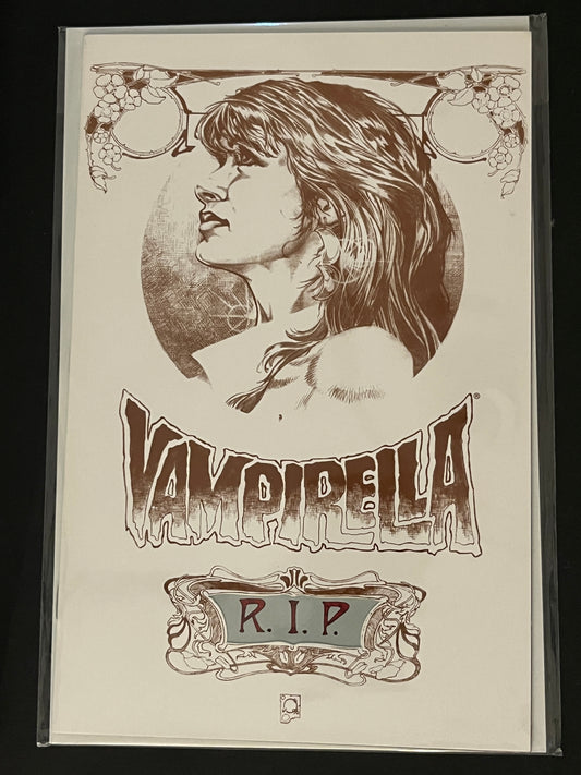Vampirella Lives High Grade