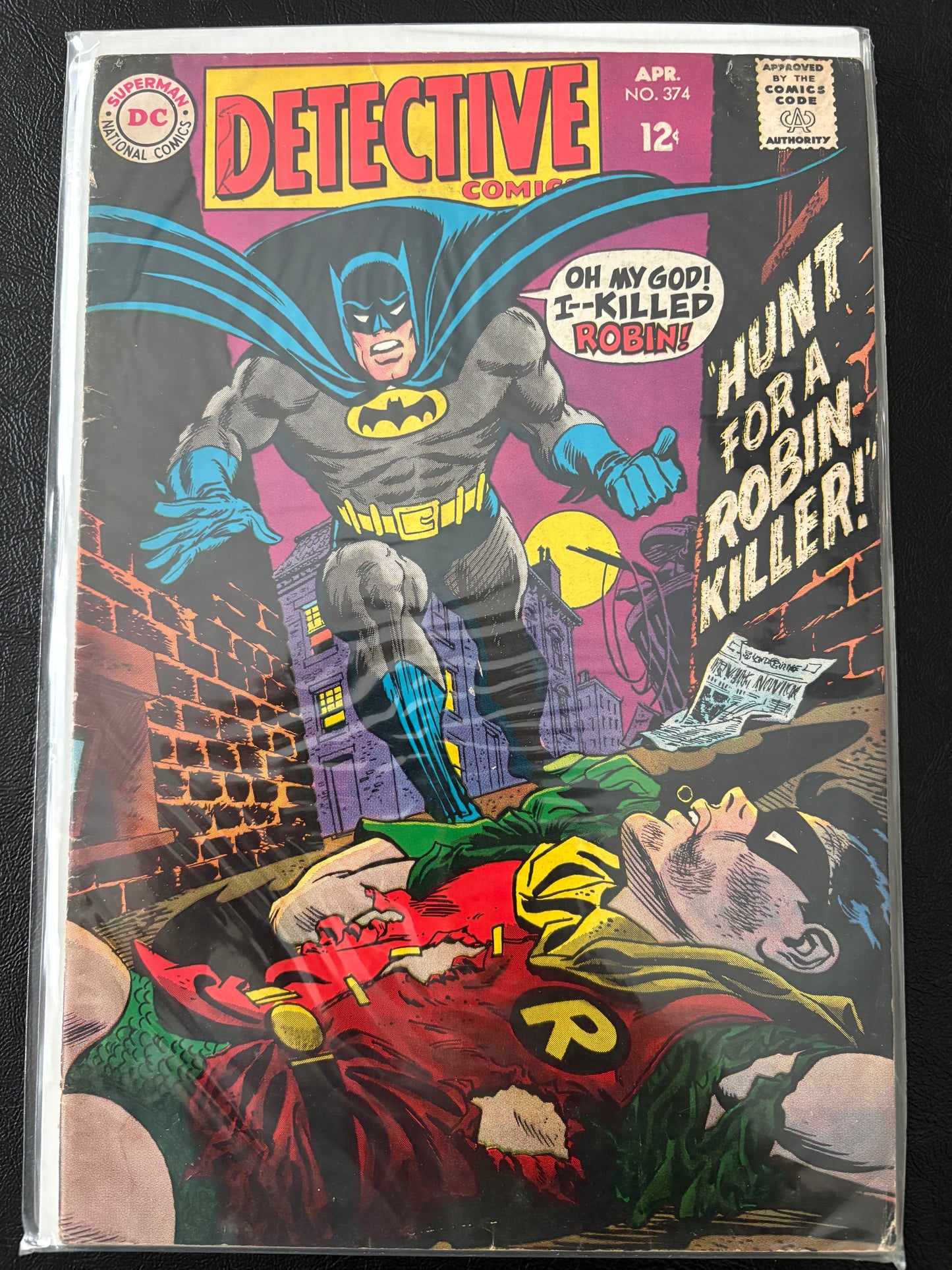 Detective Comics 374 G