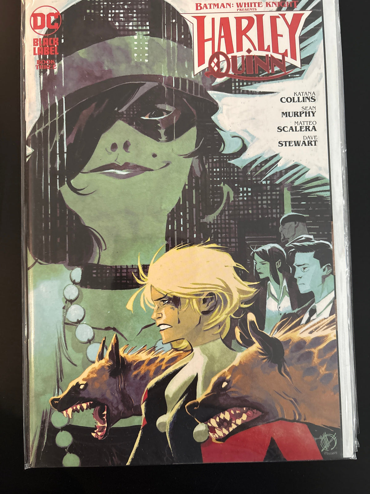 Batman: White Knight Presents Harley Quinn Book Three NM